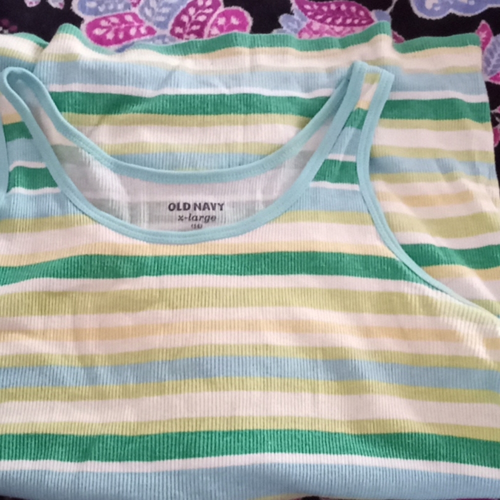 Tank top - Picture 3 of 3